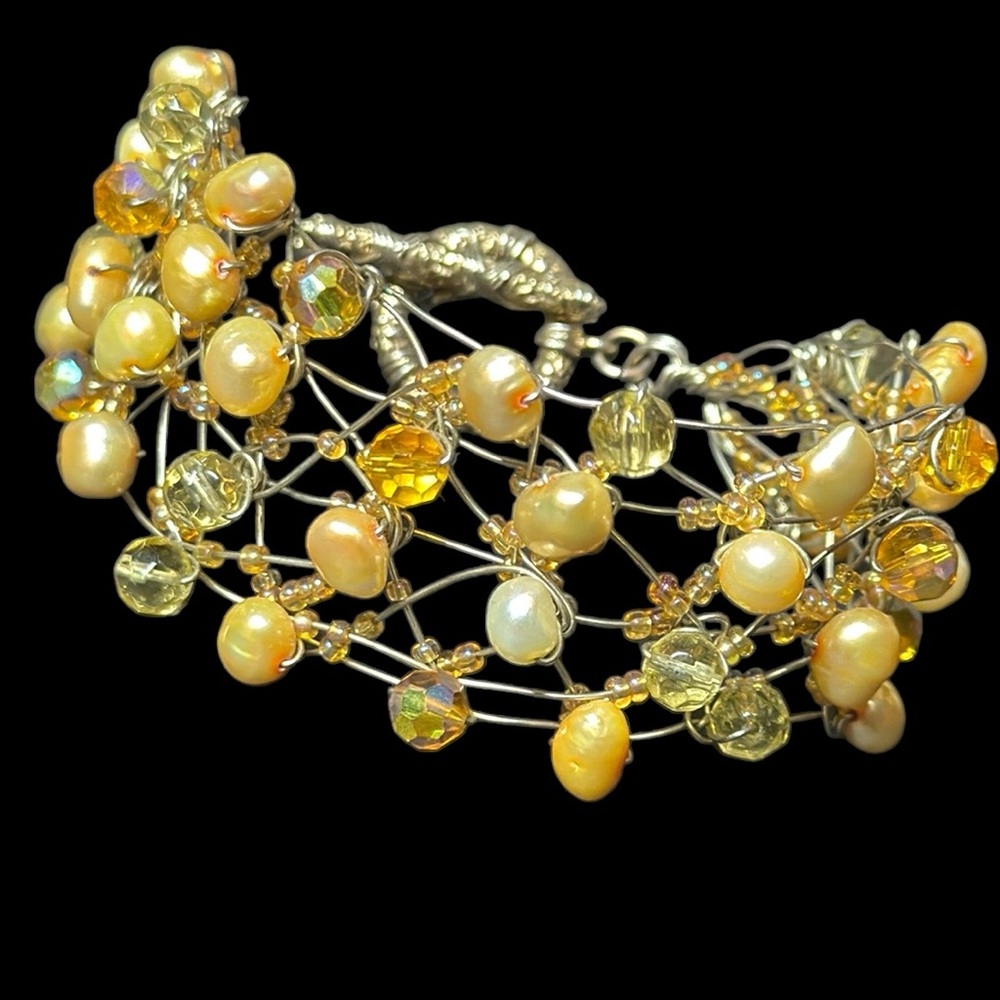 Rhinestone Pearl Bracelet